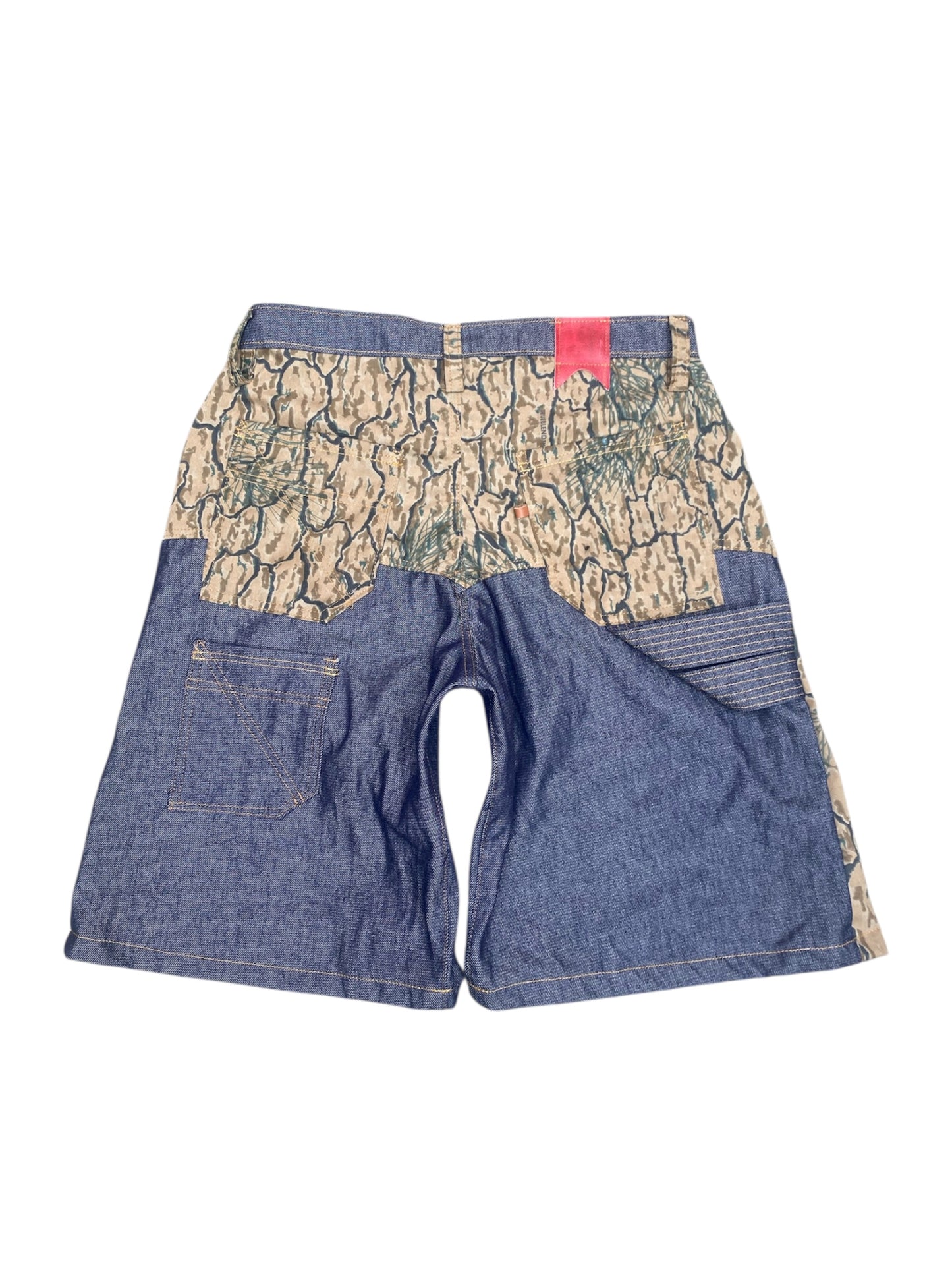 "Camo jorts"